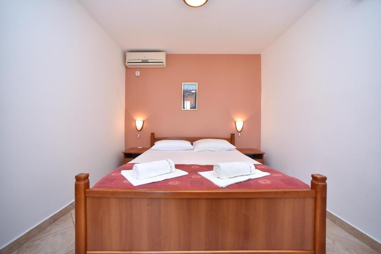 Apartmani Soljaga Petrovac Exterior foto