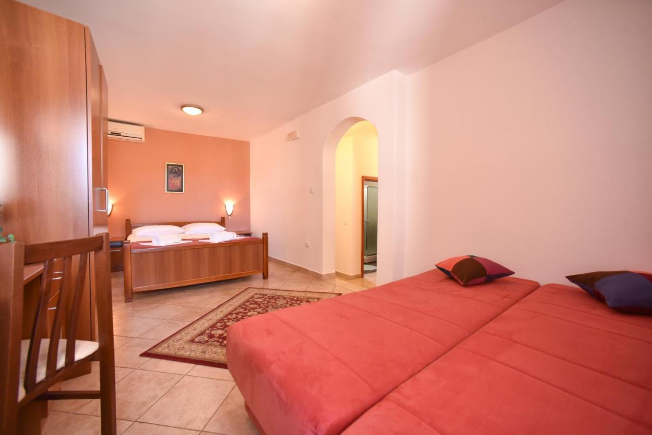 Apartmani Soljaga Petrovac Exterior foto